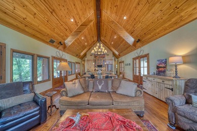 Awesome custom-built waterfront home on beautiful Lake Cypress - photo 25