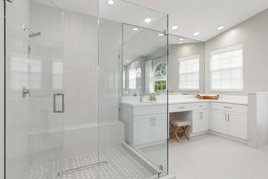 MOVE IN READY LUXURY LAKEFRONT HOME IN BOCA RATON, FLORIDA. THIS - photo 25