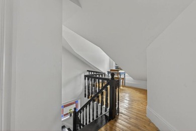 This beautiful Queen Anne style house embodies the perfect blend - photo 27