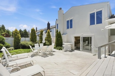Experience refined living in this stunning and spacious - photo 29