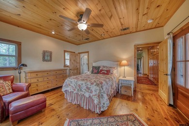Awesome custom-built waterfront home on beautiful Lake Cypress - photo 31