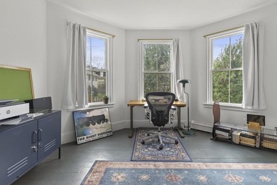 This beautiful Queen Anne style house embodies the perfect blend - photo 39