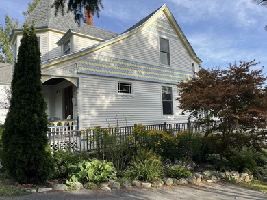 This beautiful Queen Anne style house embodies the perfect blend - photo 43