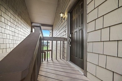 Experience the best of Horseshoe Bay living in this - photo 5