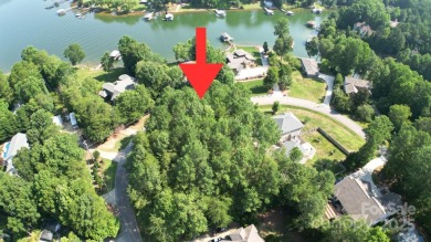 Lake Norman Lot For Sale in Mooresville North Carolina