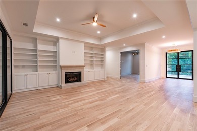 Welcome to this exceptional modern farmhouse nestled within the - photo 6