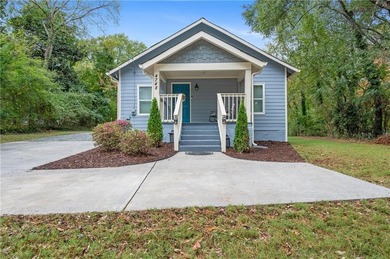 Lake Allatoona Home For Sale in Acworth Georgia