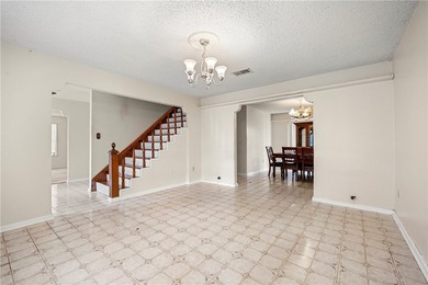 Like something out of The Notebook, this charming two-story - photo 9
