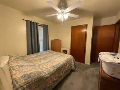 Opportunity awaits at 1202 Zarsky! If you've been looking for a - photo 9