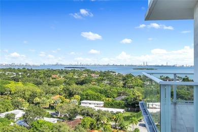 3-bedroom, 2-bath residence with exceptional views in Edgewater