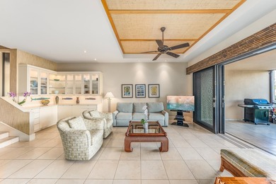 Enjoy breathtaking unobstructed ocean, neighbor island, and - photo 17