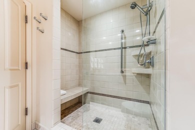 Enjoy breathtaking unobstructed ocean, neighbor island, and - photo 28