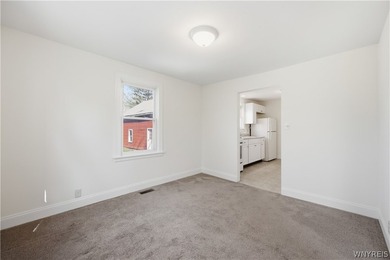Spacious and well-maintained upper/lower double offering - photo 10