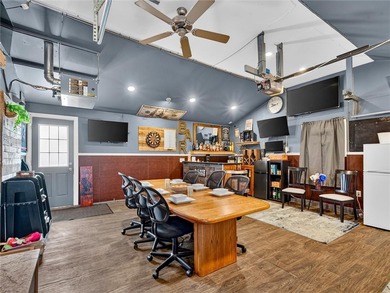 WOW...WOW...WOW! Vacation at Home! This stunning ranch-style - photo 42