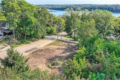 St. Croix River Lot Active Under Contract in Stillwater Minnesota