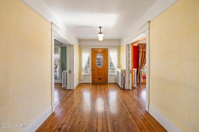 A Landmark 1901 Georgian Revival Estate.Rich in history and