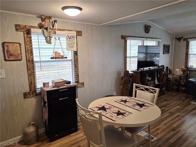 Priced for immediate sale! IMMACULATE, meticulously maintained - photo 11