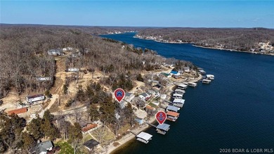 Tucked along the shoreline in year-round deep water, this - photo 17
