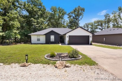 Lake Home For Sale in Lake Ozark, Missouri