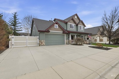 ***This property stands out with rare RV parking COMPLETE WITH - photo 7