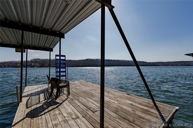 Tucked along the shoreline in year-round deep water, this - photo 31