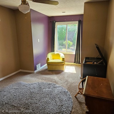 Looking for a spacious 4 bedroom 3.5 bathroom home with a full - photo 31