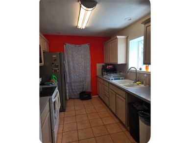 Investor Special with Pool - Great Opportunity in Corpus - photo 2