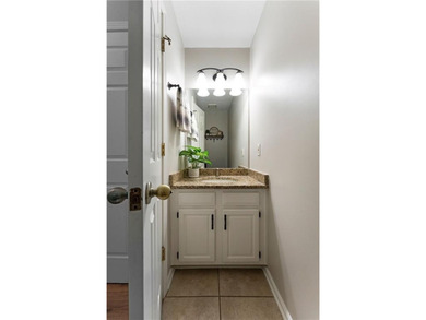 Welcome to 9 Topridge Road in the highly sought-after Spicewood - photo 17