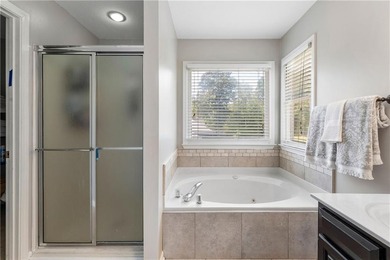Welcome to 9 Topridge Road in the highly sought-after Spicewood - photo 23
