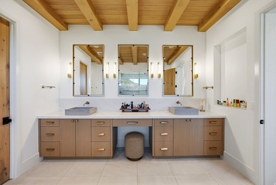 Make your way up a private lane to an exceptional modern estate - photo 43