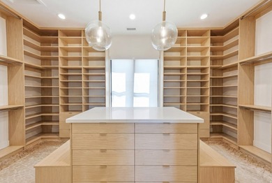 Make your way up a private lane to an exceptional modern estate - photo 47