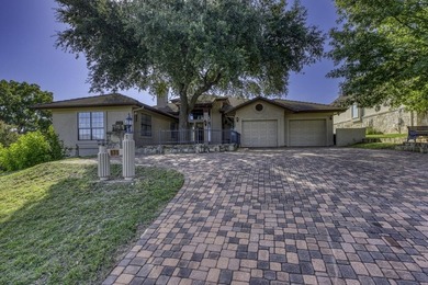 131 Florentine in Applehead West sits on 1.5 lots with stunning - photo 2