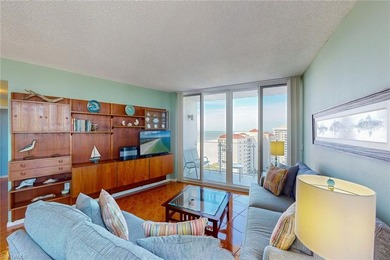 Sought-after end unit at Gulfview featuring an expanded floor - photo 3