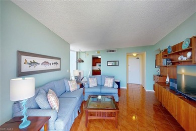 Sought-after end unit at Gulfview featuring an expanded floor - photo 5