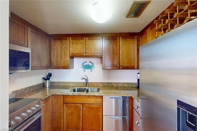 Sought-after end unit at Gulfview featuring an expanded floor - photo 10
