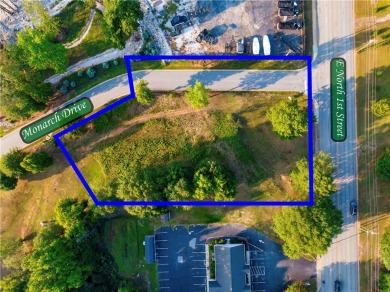 Lake Keowee Commercial For Sale in Seneca South Carolina