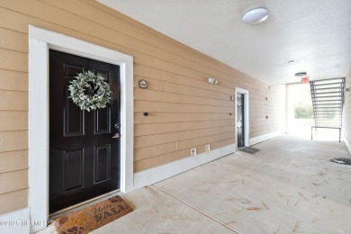 Lake Condo Sale Pending in Jacksonville, Florida