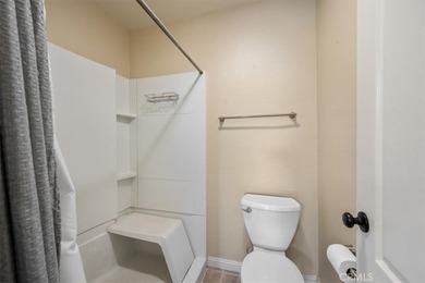 Professional pictures coming soon! Welcome to this inviting - photo 18