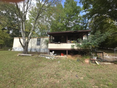 Lake Taneycomo Home For Sale in Rockaway Beach Missouri