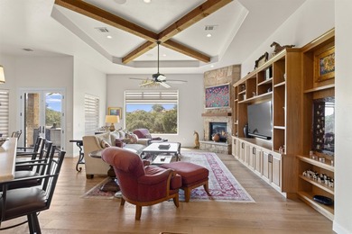 Experience refined luxury living in this exceptional golf course - photo 6