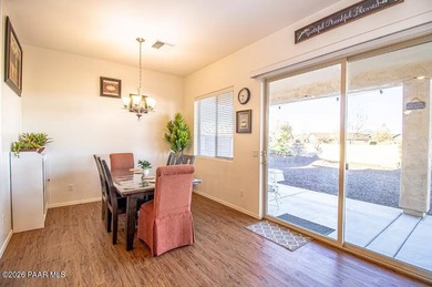 Discover ultimate comfort & convenience, in this charming 3BD