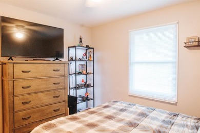 Must-see in Myrtle Beach! Sold AS IS . This charming 3-bedroom - photo 15