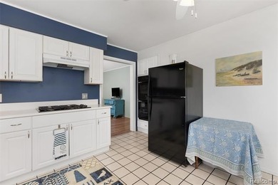 This ranch offers a layout and level of flexibility that's hard - photo 17