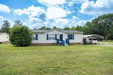 This 3 bedroom, 2 bath manufactured home is on a level .60 acre - photo 31
