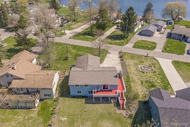 This ranch offers a layout and level of flexibility that's hard - photo 33