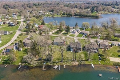 This ranch offers a layout and level of flexibility that's hard - photo 36