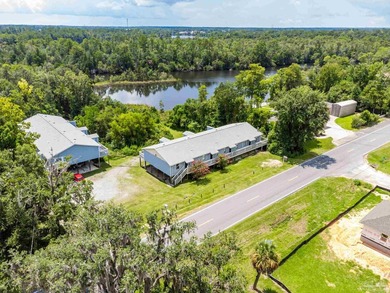 Blackwater River Home For Sale in Milton Florida