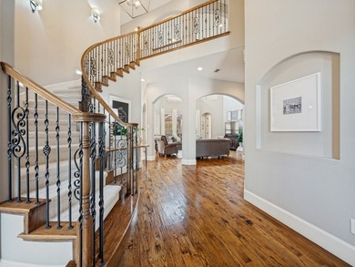 Beautifully appointed Newcastle home in sought-after Country - photo 6