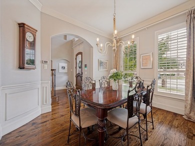Beautifully appointed Newcastle home in sought-after Country - photo 9