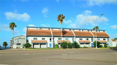 Second story Condo in Jackson's Landing with two car garage, two - photo 2